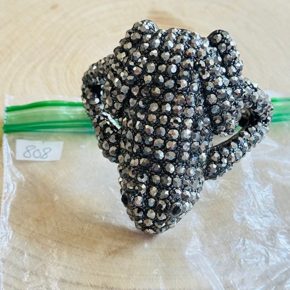 Frog encrusted rhinestone hinged clamper Bracelet Statement silver Couture 90s - Picture 8 of 8